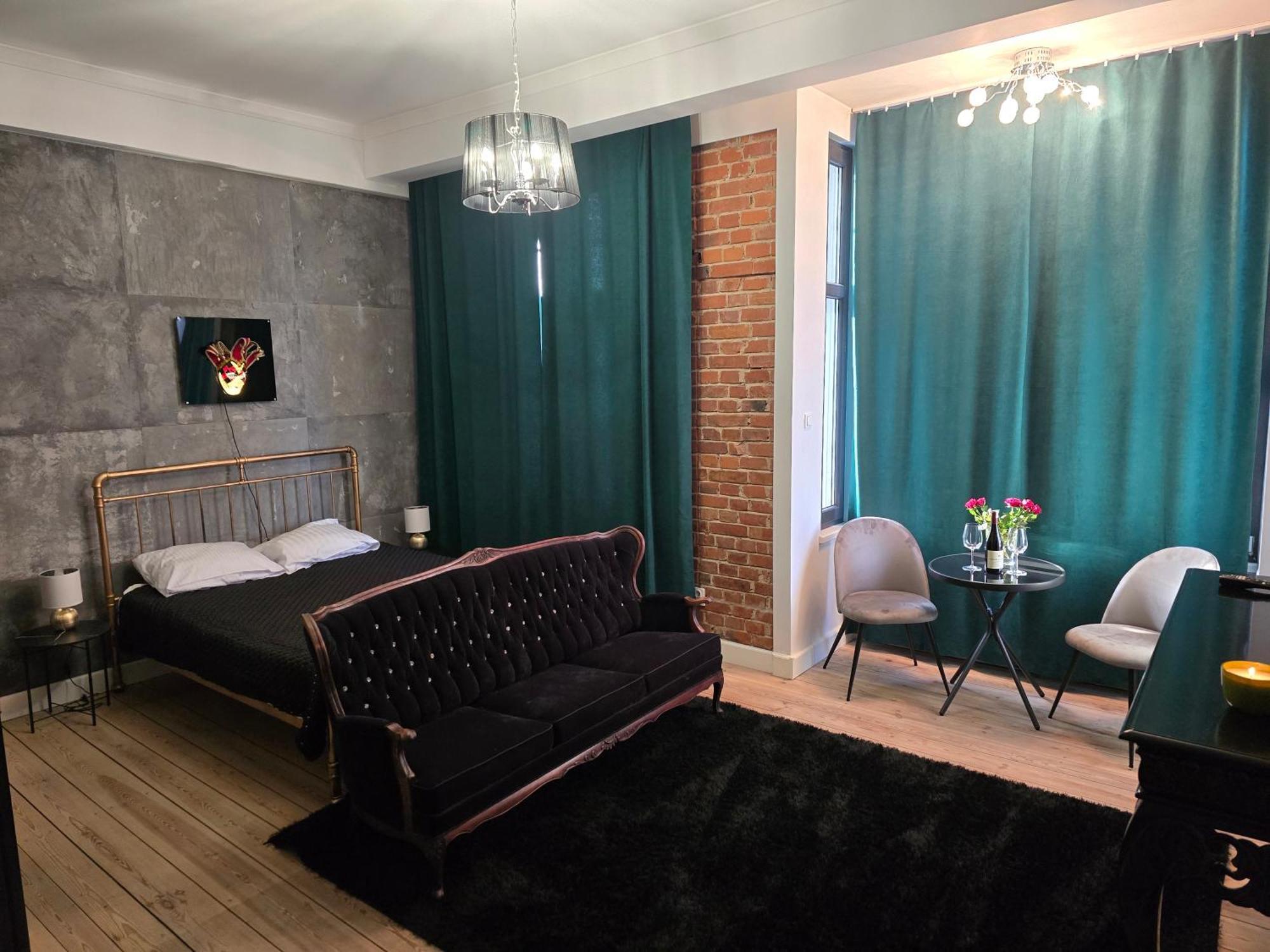 Ferienwohnung Przytulna Kawalerka W Kamienicy Olsztyn Zimmer foto